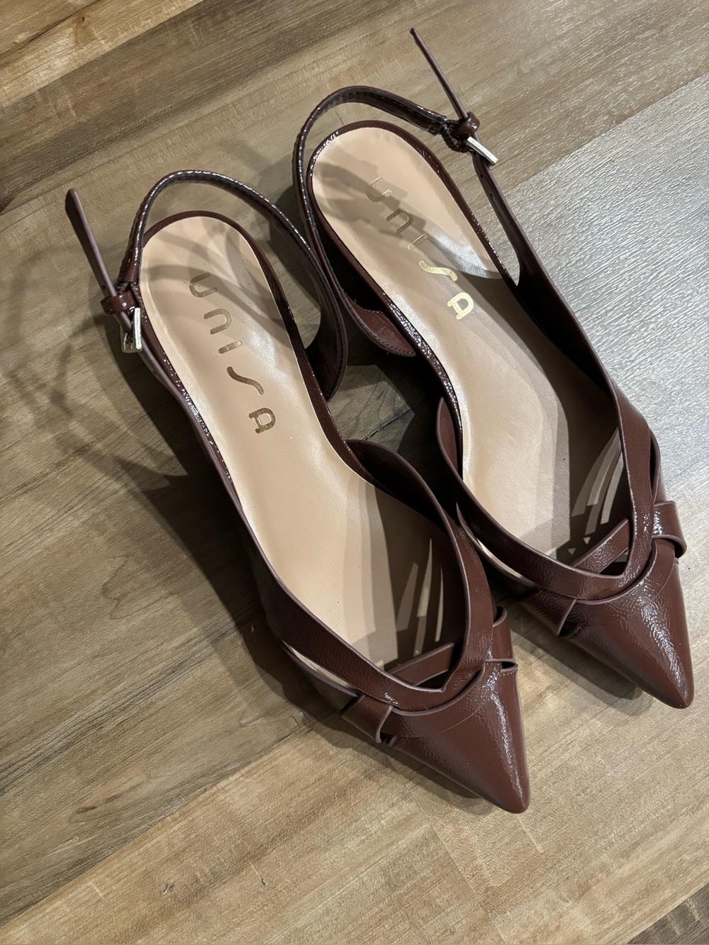Unisa Kave-J Womens Pointed Closed Toe Ballet Flats